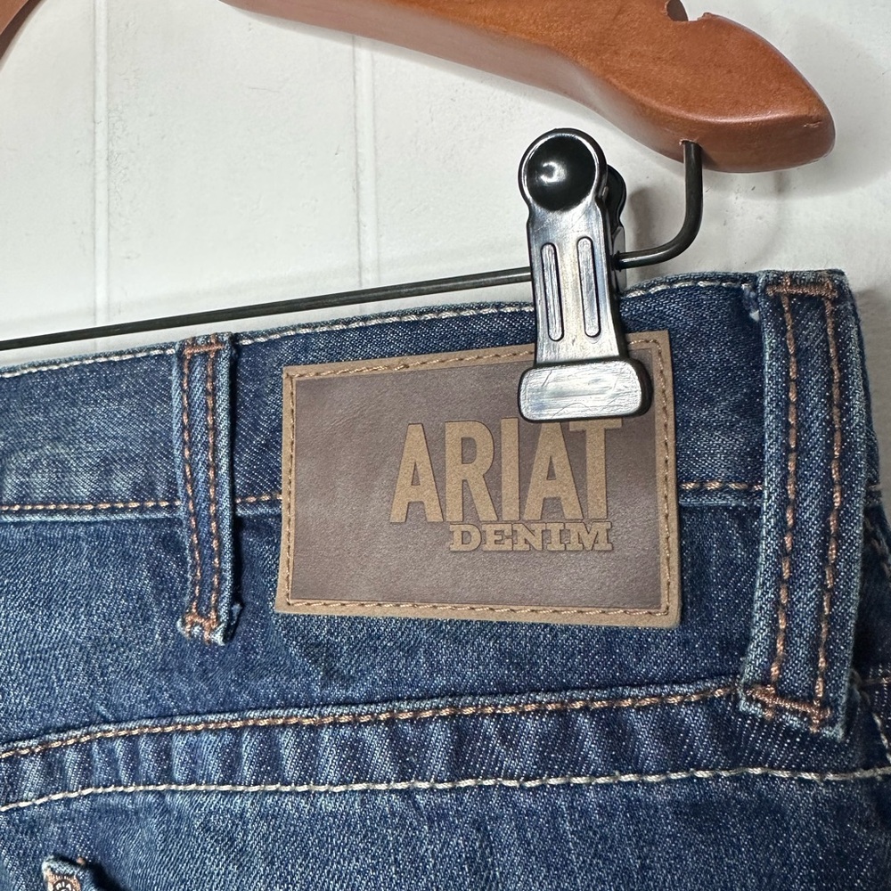 Ariat M2 Scoundrel Relaxed Bootcut Jeans - Picture 3 of 11